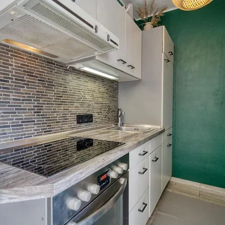 - Haus C, App 0c0306 Appartement